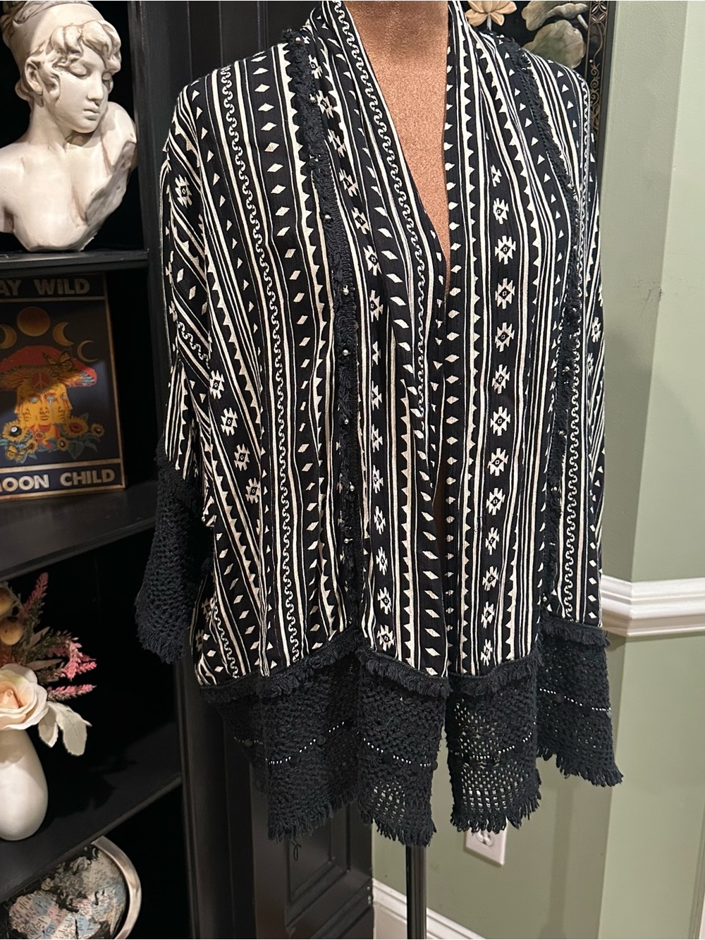 Marfinno Black & White Boho Crochet Kimono One Size